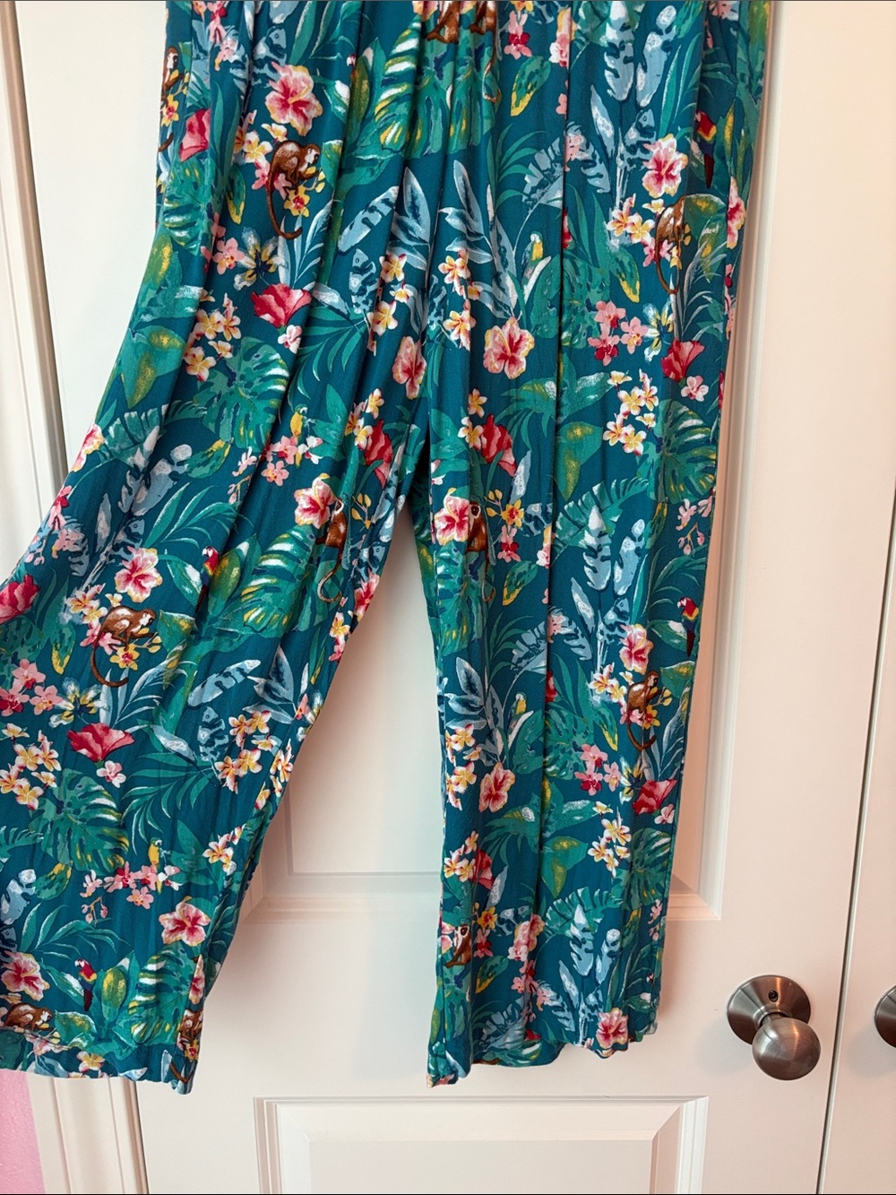 Jane and Delancey Teal Tropical Floral Pants Size Medium - Picture 2 of 7